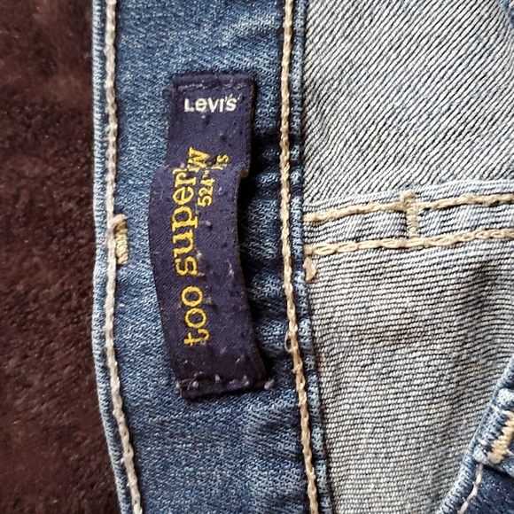 Levi Jeans - Picture 3 of 9